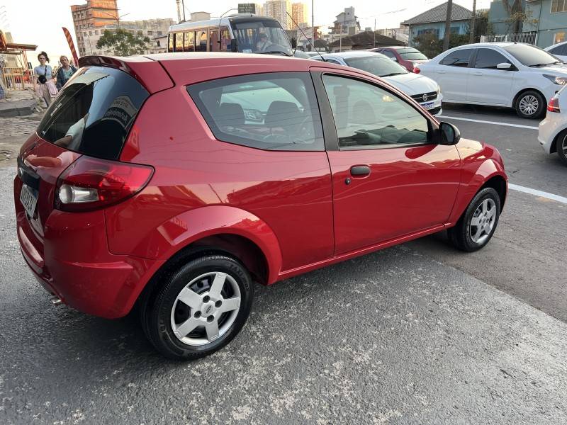 FORD - KA - 2011/2011 - Vermelha - R$ 23.900,00