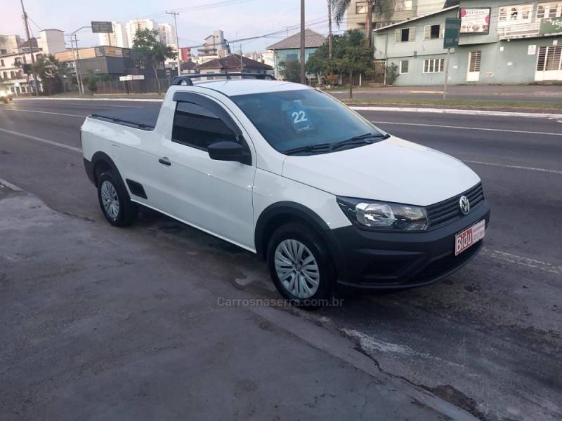 VOLKSWAGEN - SAVEIRO - 2021/2022 - Branca - R$ 69.900,00