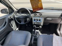 CHEVROLET - CELTA - 2004/2004 - Branca - R$ 18.900,00