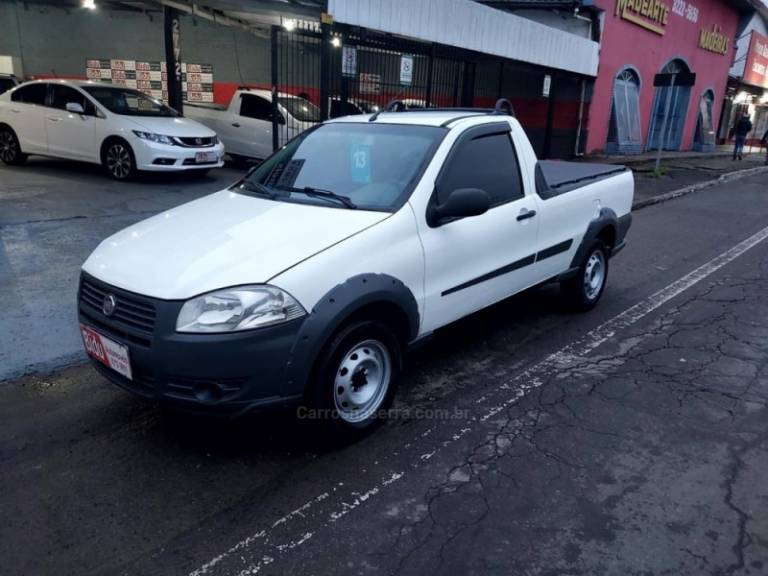 FIAT - STRADA - 2012/2013 - Branca - R$ 43.900,00