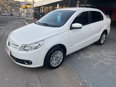 VOLKSWAGEN - VOYAGE - 2012/2013 - Cinza - R$ 36.500,00