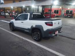 FIAT - STRADA - 2015/2016 - Branca - R$ 63.800,00