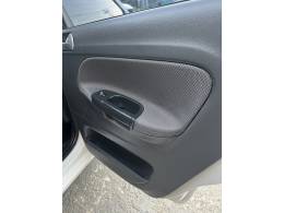 VOLKSWAGEN - VOYAGE - 2012/2013 - Cinza - R$ 36.500,00