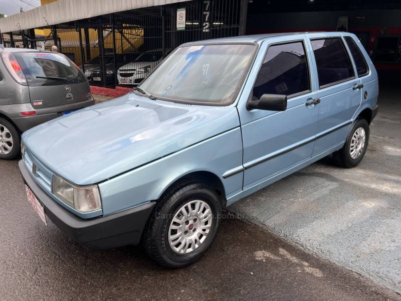 FIAT - UNO - 1997/1997 - Azul - R$ 18.900,00