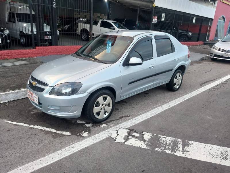 CHEVROLET - PRISMA - 2009/2010 - Prata - R$ 29.900,00
