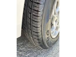 CHEVROLET - CELTA - 2004/2004 - Branca - R$ 18.900,00