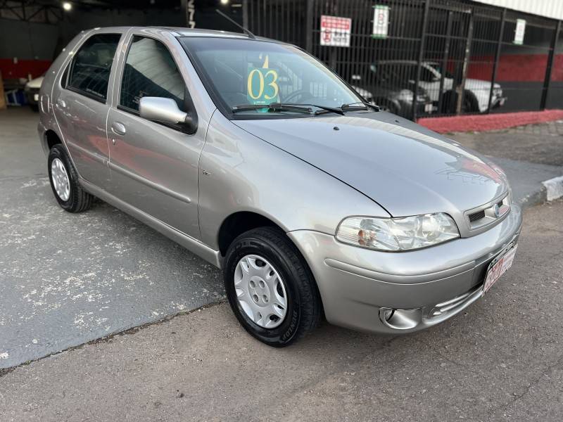 FIAT - PALIO - 2003/2003 - Prata - R$ 19.900,00