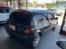 RENAULT - CLIO - 2005/2005 - Cinza - R$ 19.900,00
