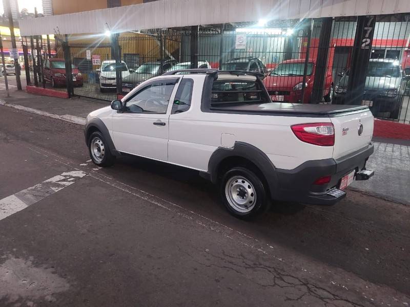 FIAT - STRADA - 2015/2016 - Branca - R$ 51.900,00