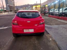 CHEVROLET - ONIX - 2014/2015 - Vermelha - R$ 49.800,00