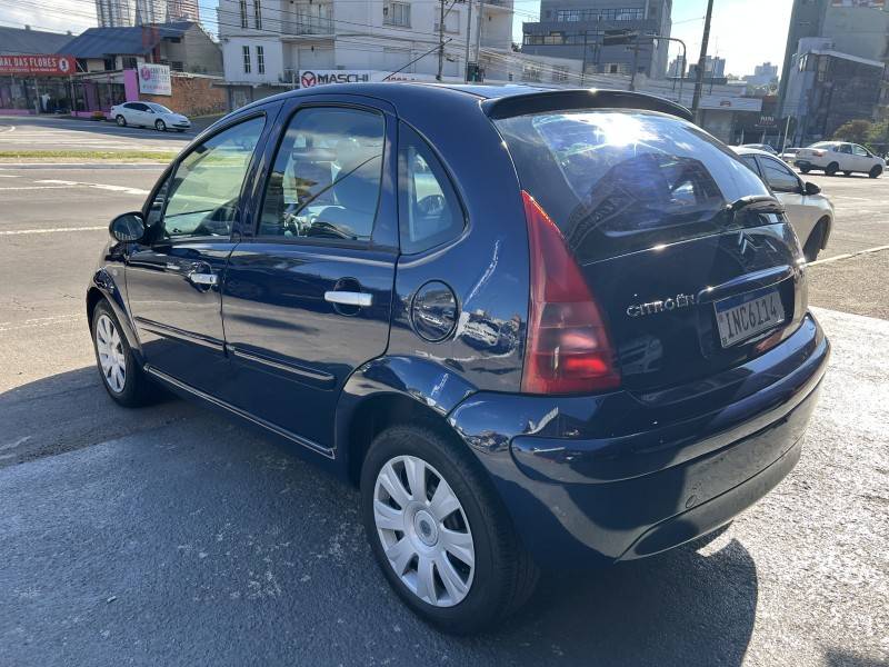 CITROËN - C3 - 2006/2006 - Azul - R$ 17.900,00
