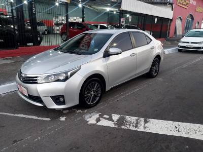 TOYOTA - COROLLA - 2017/2017 - Prata - R$ 96.800,00