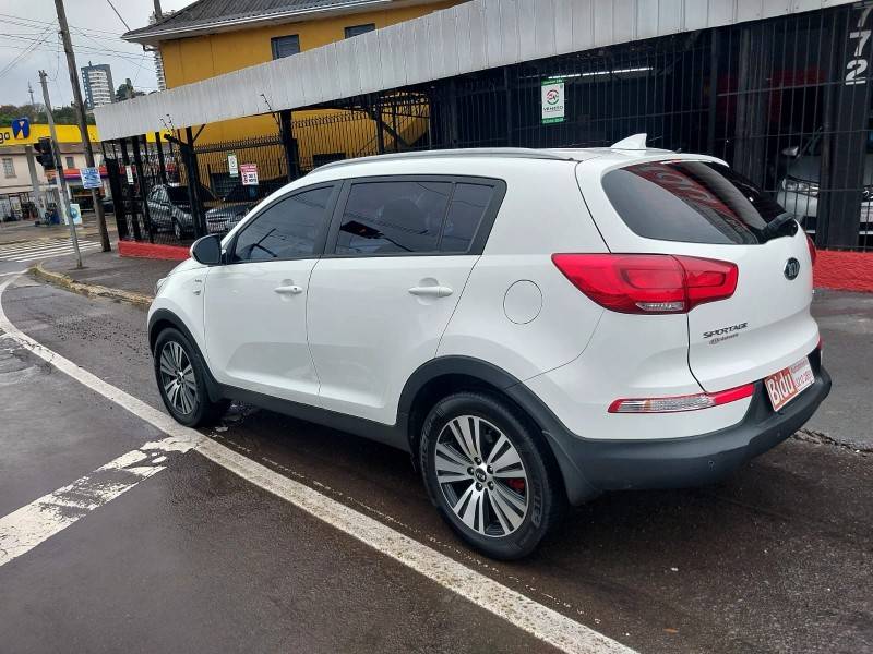 KIA MOTORS - SPORTAGE - 2015/2016 - Branca - R$ 84.900,00