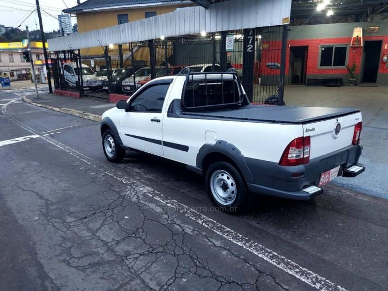 FIAT - STRADA - 2012/2013 - Branca - R$ 43.900,00