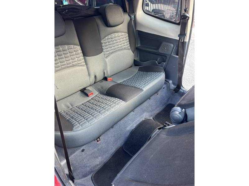 FIAT - STRADA - 2013/2013 - Vermelha - R$ 61.900,00