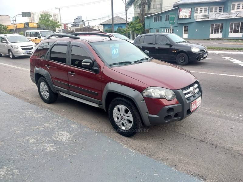 FIAT - PALIO - 2010/2010 - Vermelha - R$ 36.800,00