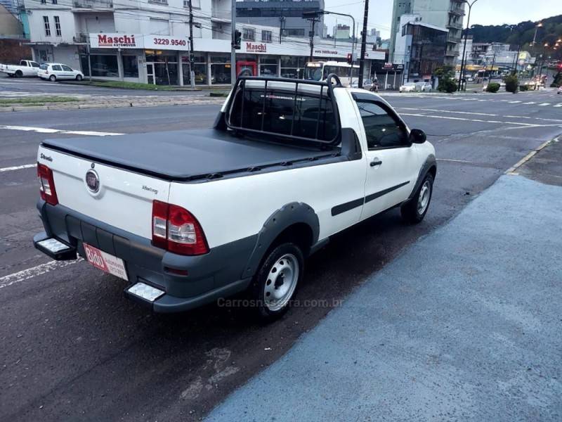 FIAT - STRADA - 2012/2013 - Branca - R$ 43.900,00