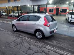 FIAT - PALIO - 2013/2014 - Prata - R$ 39.900,00