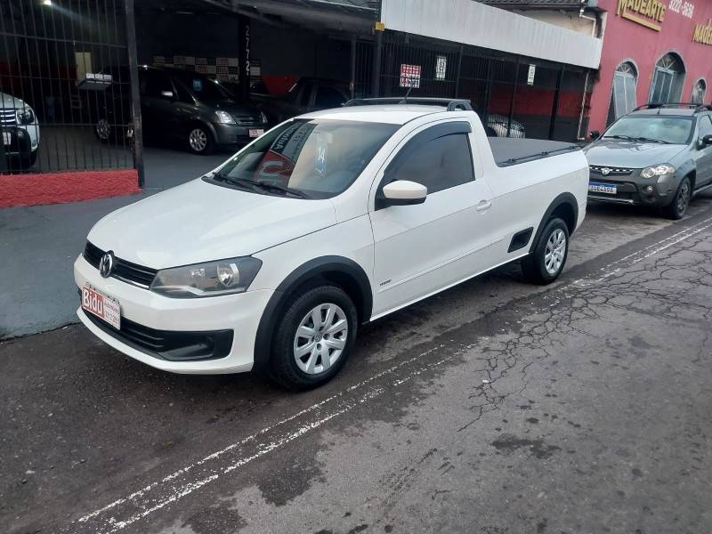 VOLKSWAGEN - SAVEIRO - 2013/2014 - Branca - R$ 49.900,00