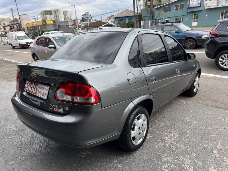 CHEVROLET - CLASSIC - 2012/2012 - Cinza - R$ 27.900,00