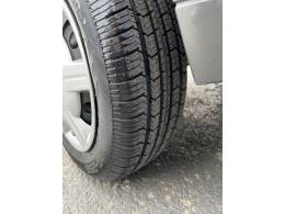 CHEVROLET - CLASSIC - 2012/2012 - Cinza - R$ 27.900,00
