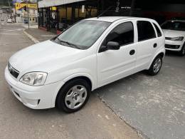 CHEVROLET - CORSA - 2011/2012 - Branca - R$ 29.900,00