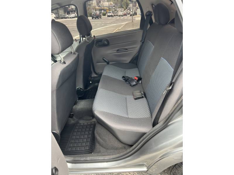 CHEVROLET - CLASSIC - 2012/2012 - Cinza - R$ 27.900,00