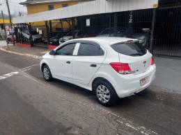 CHEVROLET - ONIX - 2018/2018 - Branca - R$ 47.800,00