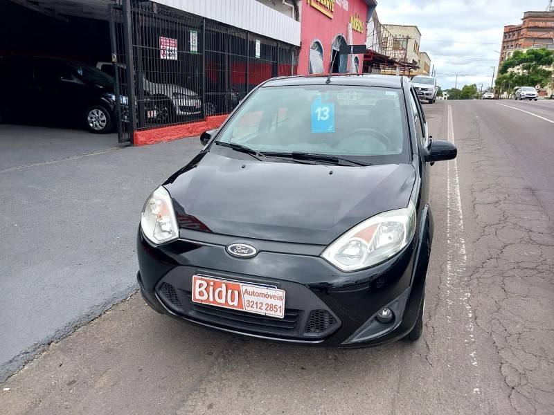 FORD - FIESTA - 2012/2013 - Preta - R$ 34.900,00